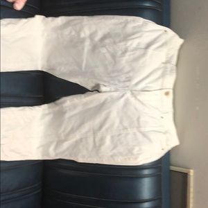 White House black market white skimmer pants